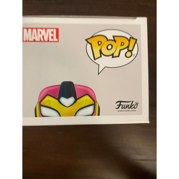 Funko Pop Marvel Ironheart #687 PIAB - Picture 5 of 6